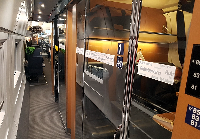 In de eersteklas-coupé van de ICE vind je ook stiltecoupés. © Nico van Dijk / Skigebiedengids.nl