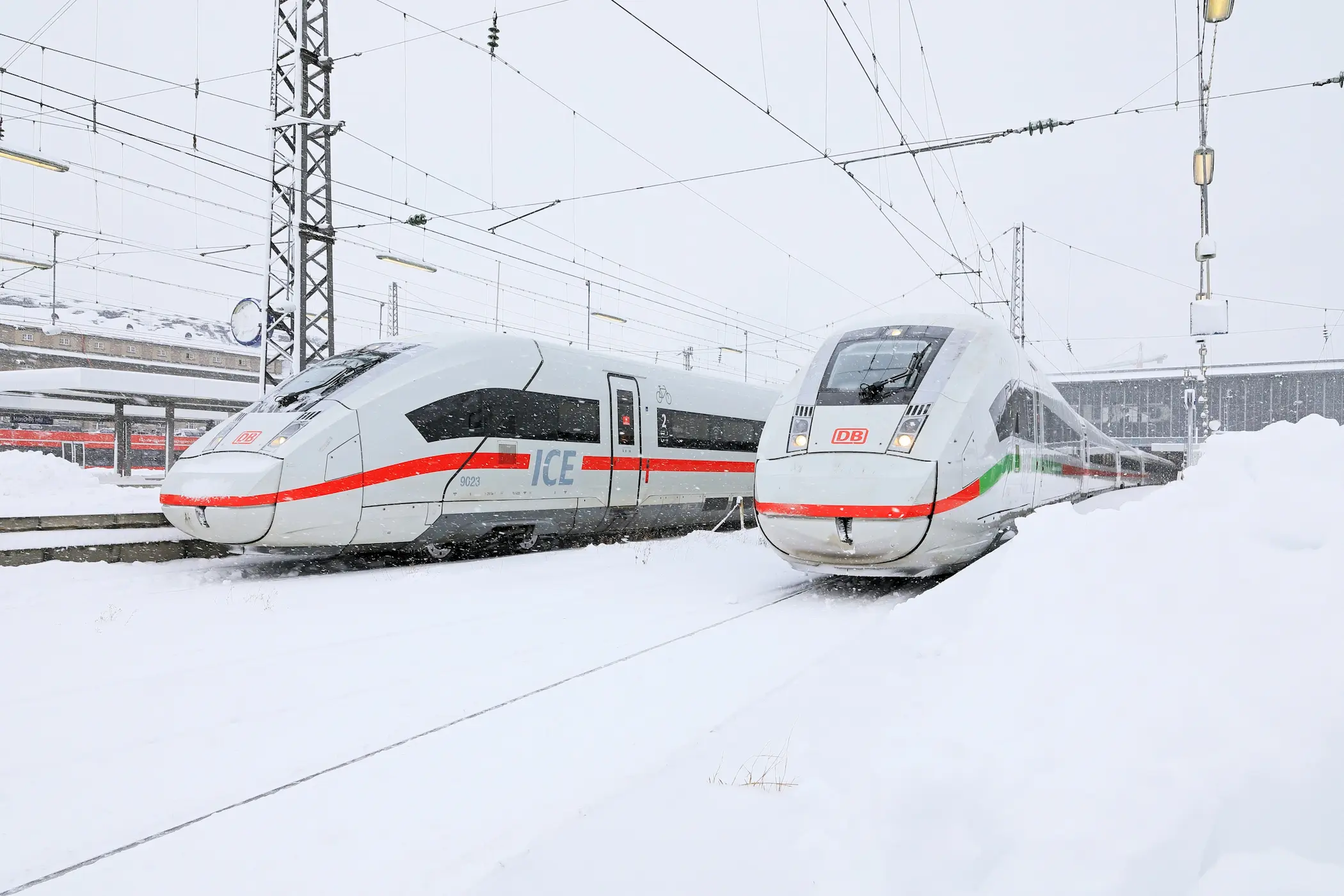 Ga met de ICE op wintersport naar Oostenrijk © Deutsche Bahn
