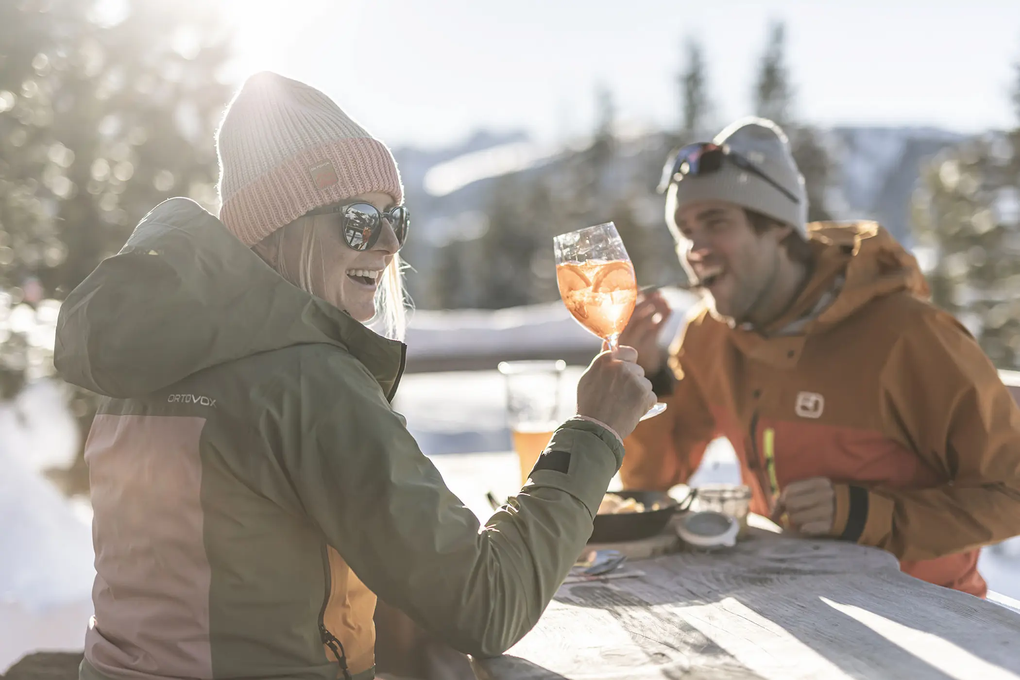 Dutchweek Gerlos: geniet van het laatste weekje wintersport in de Zillertal Arena. Ga skiën, geniet van de terrassen en duik in het nachtleven tijdens de Dutchweek Gerlos. © Zillertal Arena