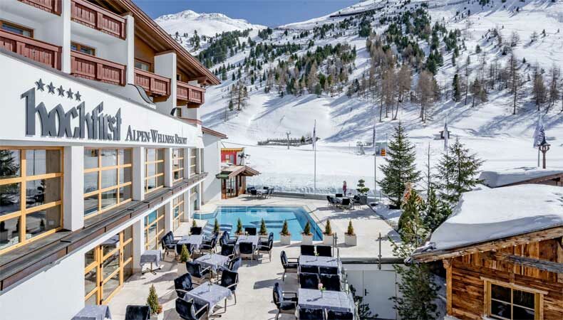 Het Alpen-Wellness Resort Hochfirst is een ski-in-ski-out hotel © Alexander Maria Lohmann / Alpen-Wellness Resort Hochfirst