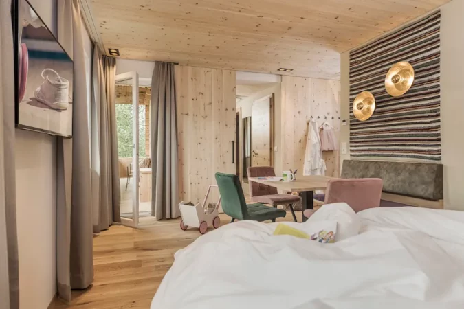 De mooie Zirben familiesuites. © Jan Hansen Mood Photograpy / Mia Alpina Zillertal Family Retreat