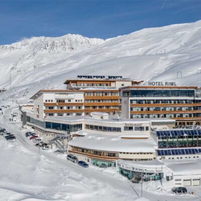 Hotel Riml: 4 sterren superior adult only ski- en wellneshotel aan de piste in Hochgurgl