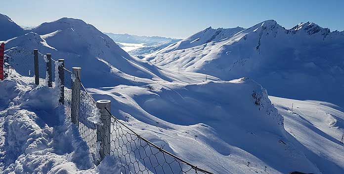 Skigebied La Thuile en de Kleine Sint Bernardpas. © Skigebiedengids.nl