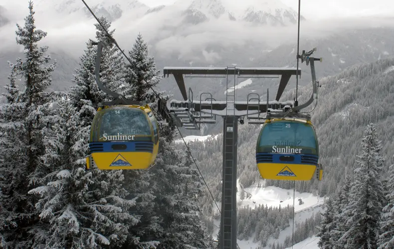 Skigebied Serfaus-Fiss-Ladis biedt 214 kilometer aan skipisten die verbonden zijn door een uitstekend netwerk aan liften ©  Nico van Dijk / Skigebiedengids.nl