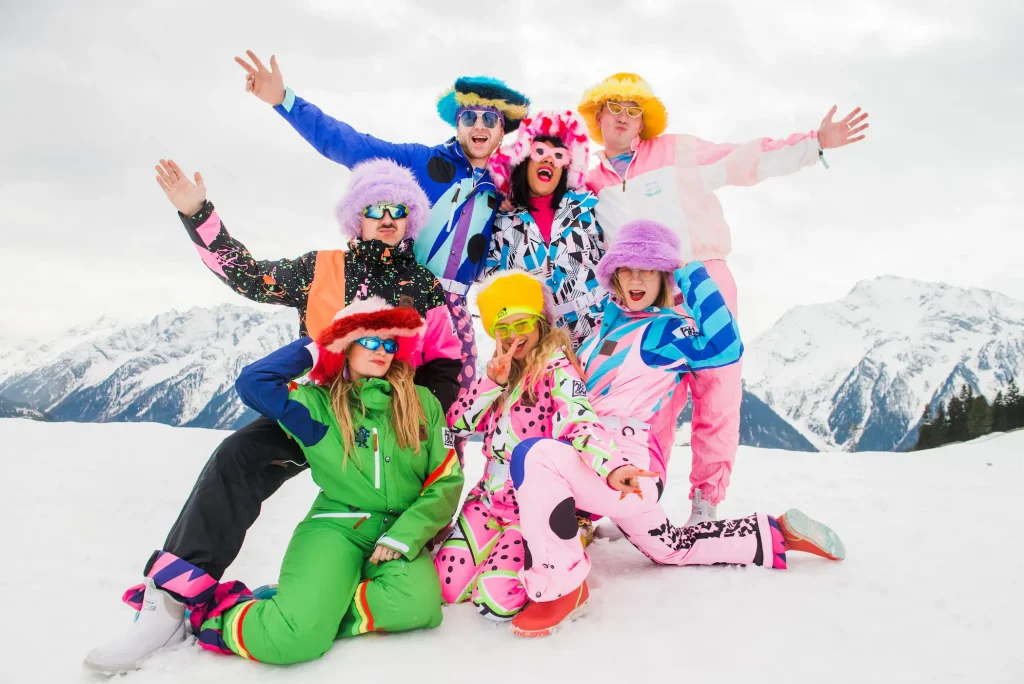 Snowmbombin Mayrhofen is meer dan een muziekfestival. Het is ook comedy, performance en entertainment. © Snowbombing