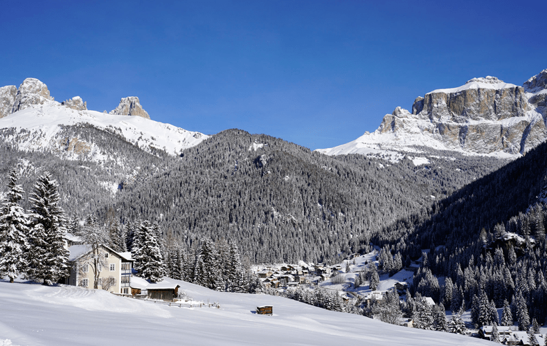 Wintersport in skigebied Canazei © Verkeersbureau Val di Fassa